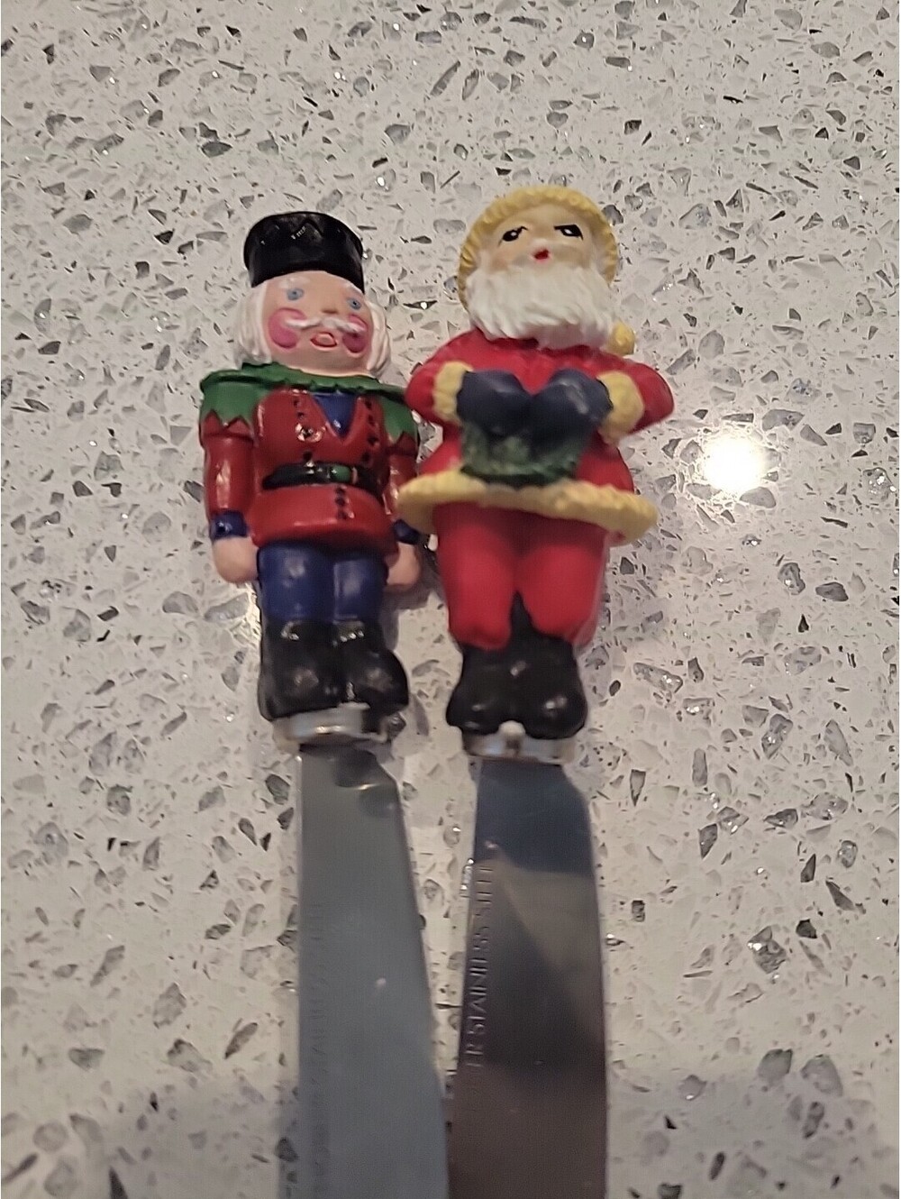 Knobler Holiday Christmas Spreaders Cheese Knives Santa Toy Soldier Stainless